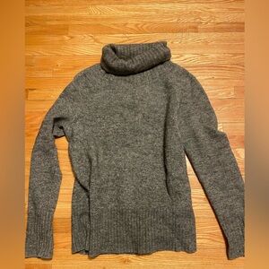 Aritzia the group Babaton brown turtleneck